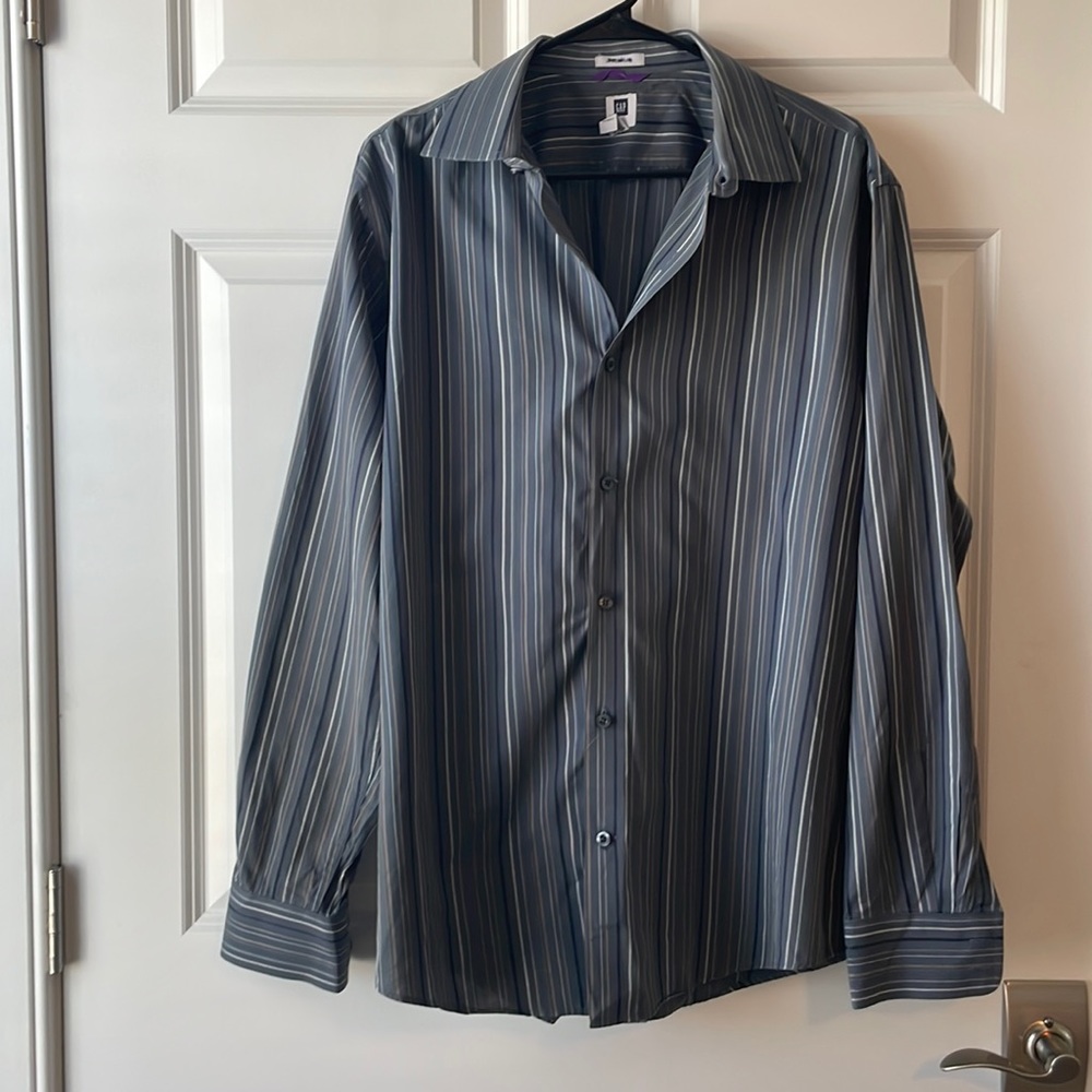 GAP dress shirt